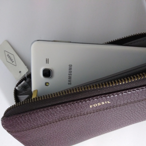 NWT FOSSIL TARA CLUTCH CHEETAH WALLET ORGANIZER - Picture 7 of 9